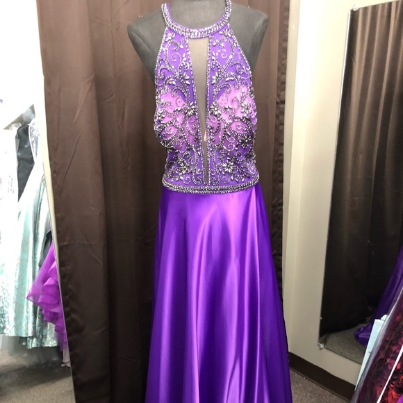 Wow $225 Formal Gown by Mori Lee SIZE 22 NEED SALES - Picture 4 of 13